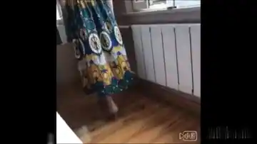 【独家首发】思瑞女神没穿内裤直接约网友开房：“下面难受死了，老… 精彩预览
